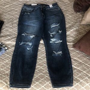 Denim- Judy Blue Distressed size 16W NWT